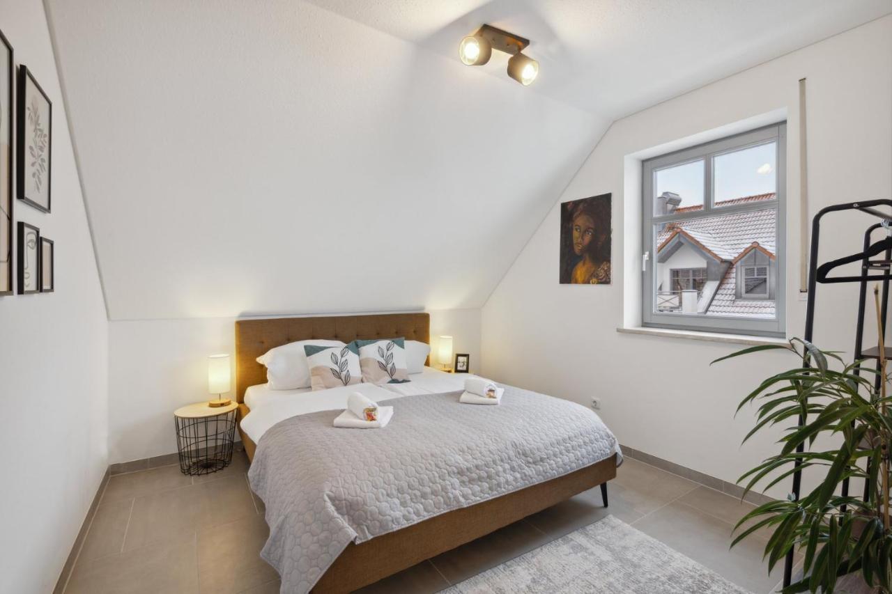 Smooth Living Apartments Augsburg Lechhausen - Free Parking Esterno foto